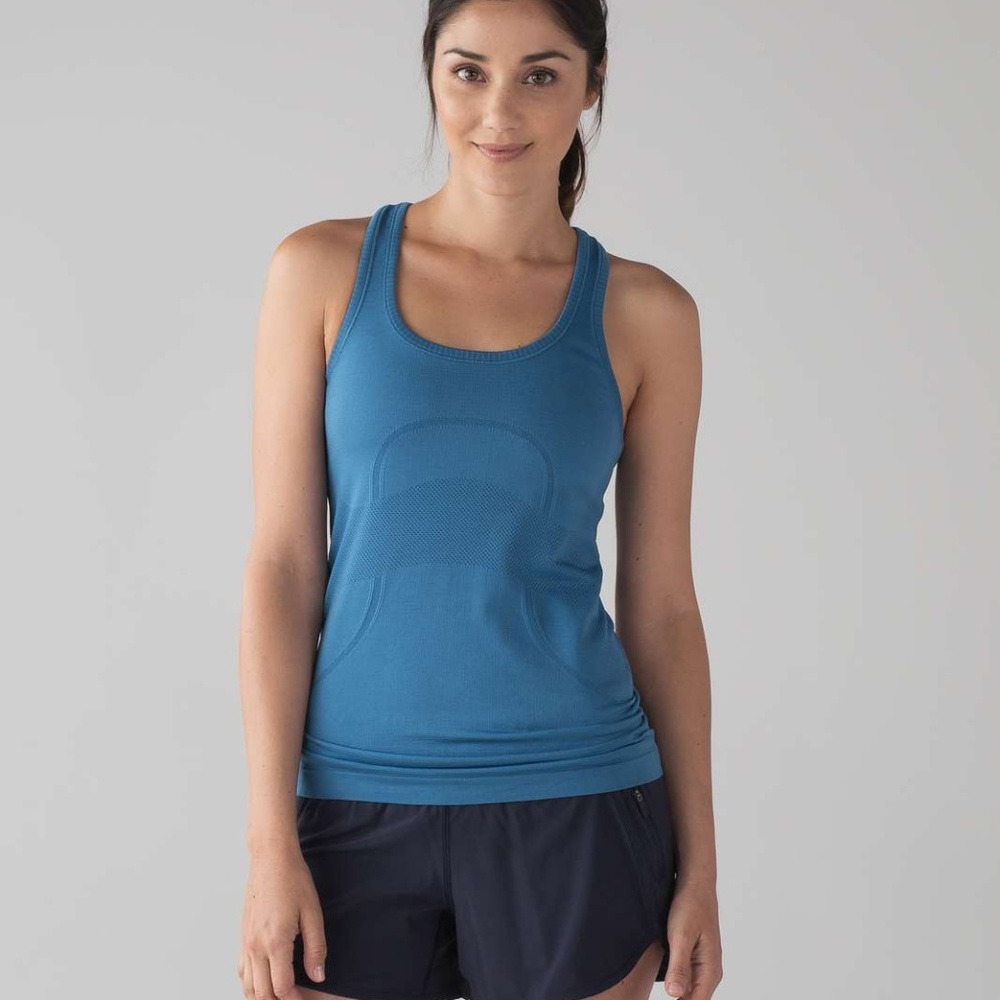 Lululemon Swiftly Tech Racerback Blue Sz 6